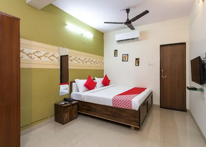 Hotel O Apple Tree